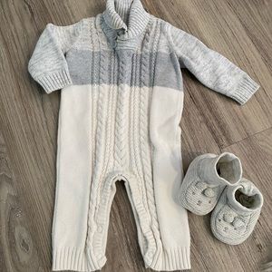 Unisex baby sweater bodysuit